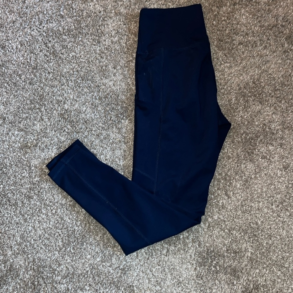American eagle navy blue pocket leggings